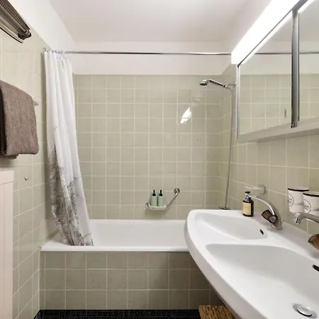 Lenza 106 By Interhome 公寓 *